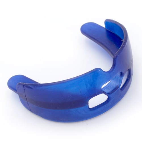 THE SUPER-GUARD WITHOUT STRAP 1335-B – Dynaflex Orthodontics USA, Sportmundschutz